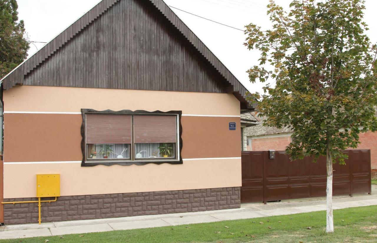 Apartman Sokica Bizovac Exteriér fotografie